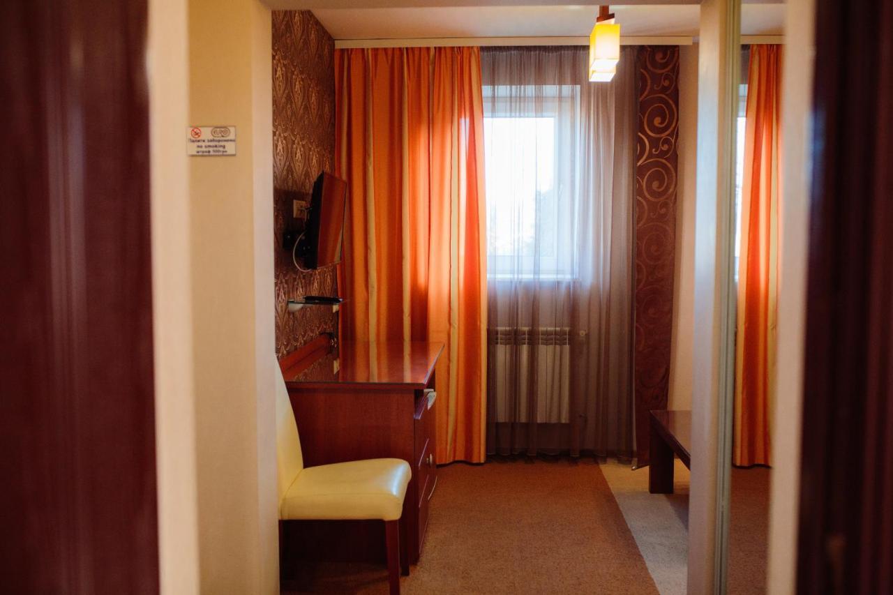 Motel Euro Lyuboml Exterior foto